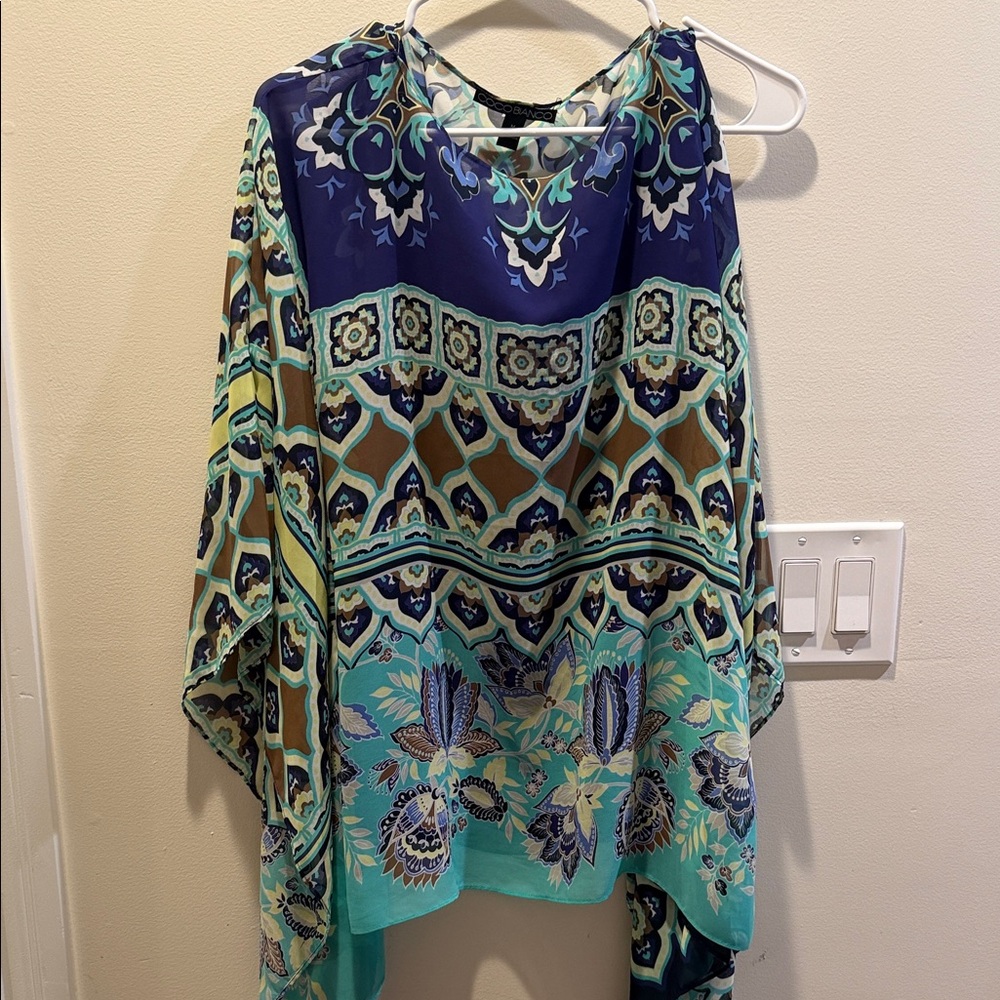 Coco Bianco Blue and Green Patterned Blouse